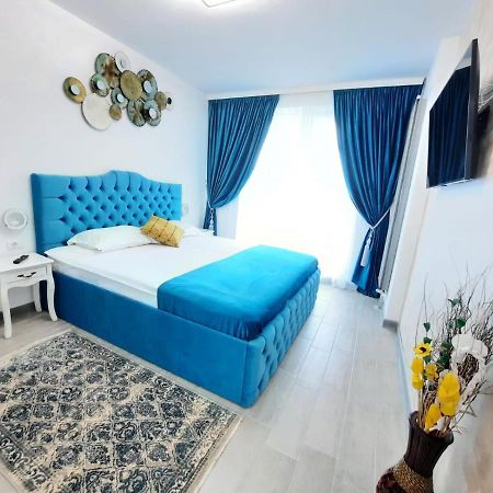 Apartament Rebeca Lux By Alezzi Beach Resort Năvodari Eksteriør bilde