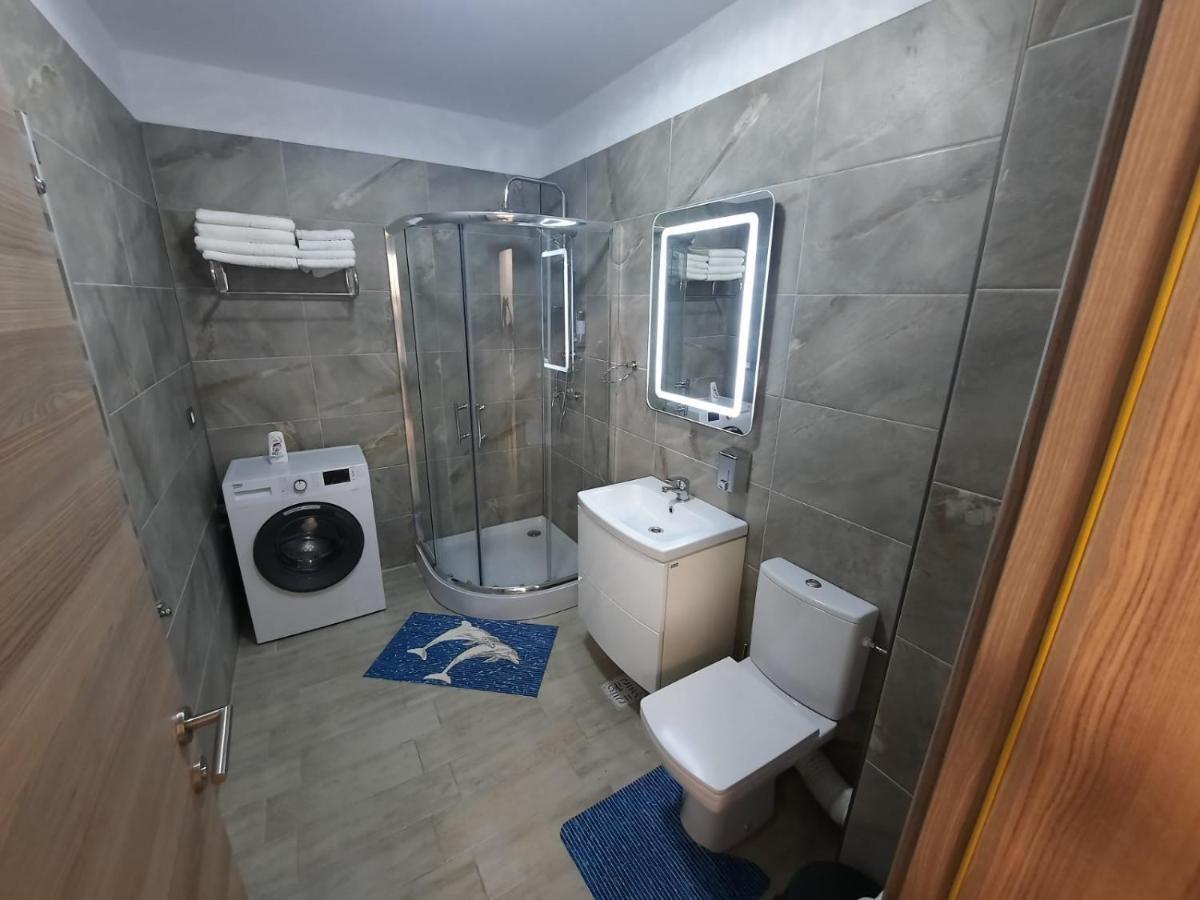 Apartament Rebeca Lux By Alezzi Beach Resort Năvodari Eksteriør bilde