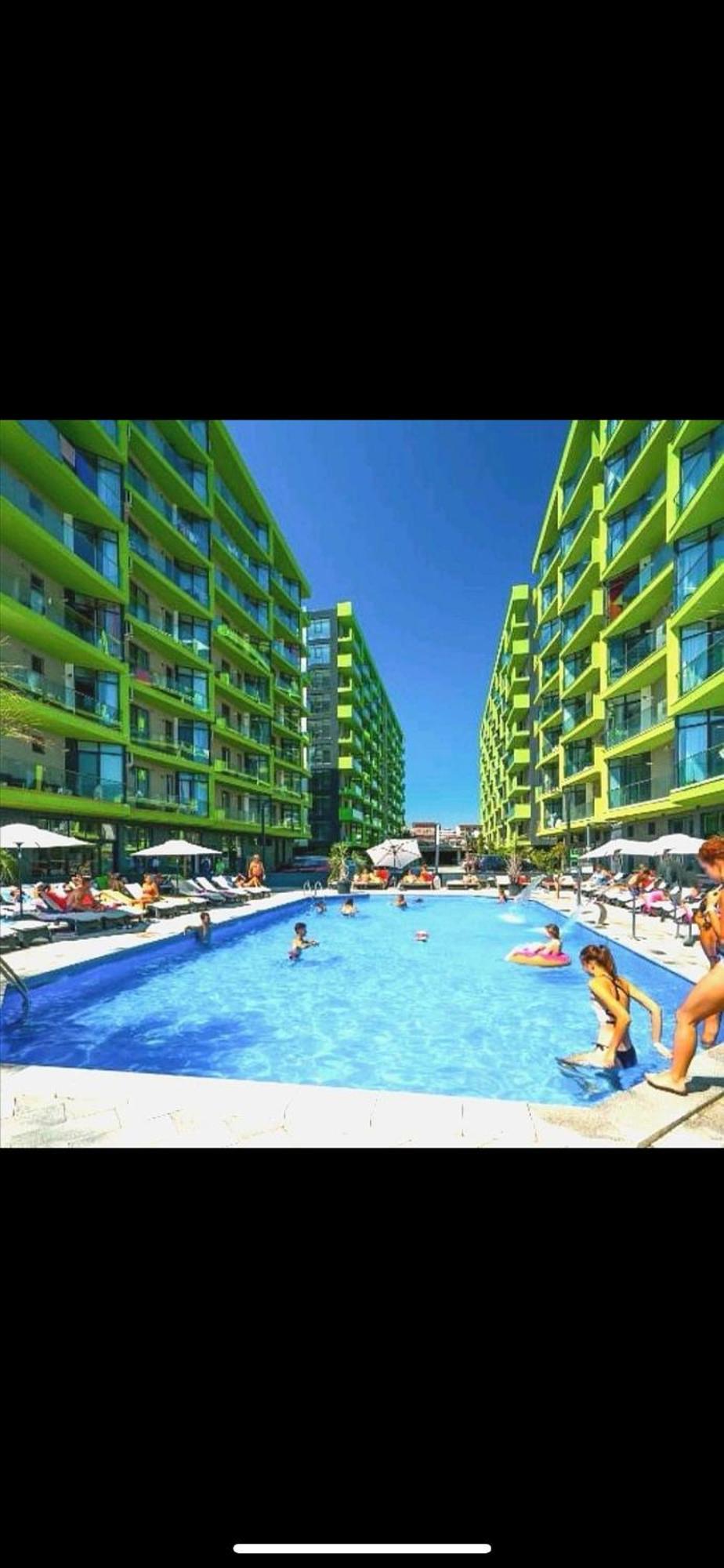Apartament Rebeca Lux By Alezzi Beach Resort Năvodari Eksteriør bilde